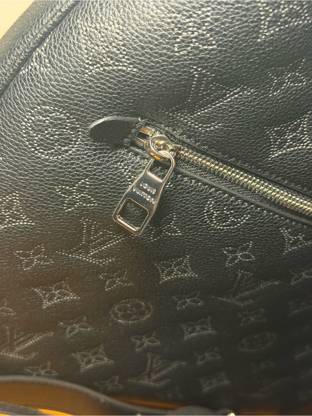 Authentic Louis Vuitton Black Monogram Empreinte Leather Shoulder Bag - Picture 7 of 11